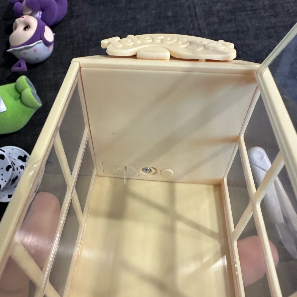 MINISO- Lady Loo-Loo x Teletubbies - Picture 8 of 9